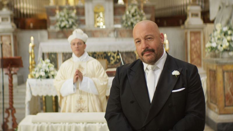 Solo Mio Backdrop Image